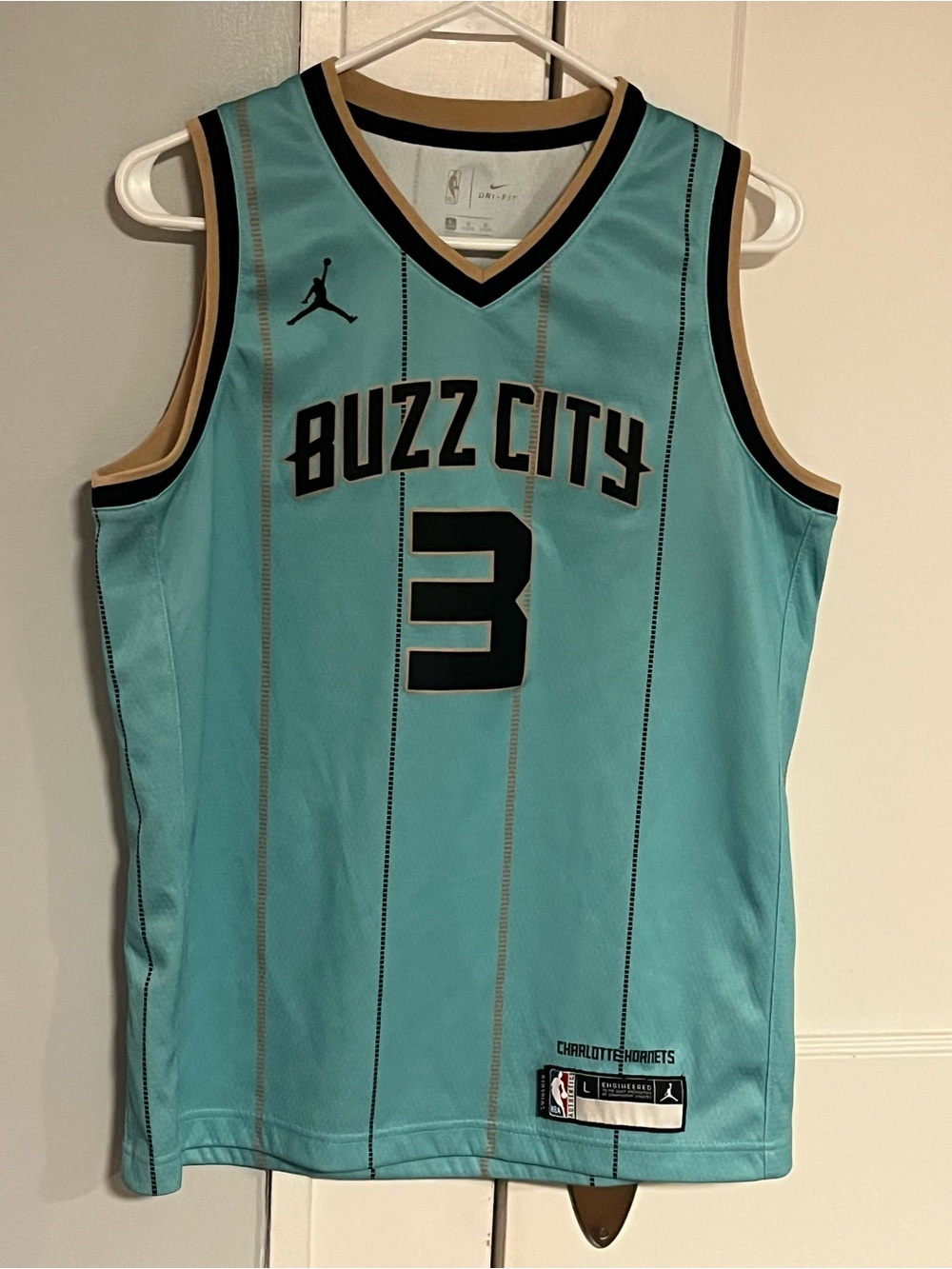 Buzz City kid’s jersey Rozier III